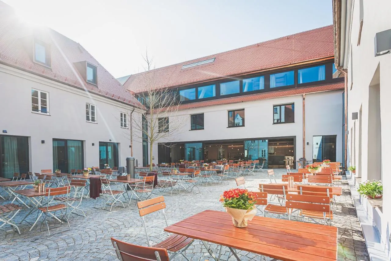 Hotel & Restaurant Posthalterei Zusmarshausen 4*,  Germany